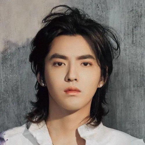 这10款日系男生发型,留了你就是最帅的