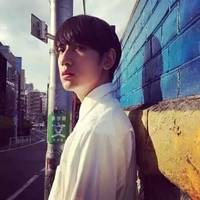 我还是依旧爱你如浩瀚大海意境男生头像大全