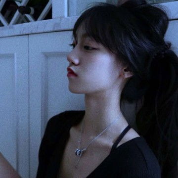 女头丧系真人伤感黑暗压抑头像女,女生头像图片