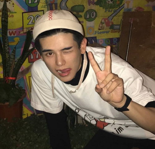 男生霸气头像冷酷动漫