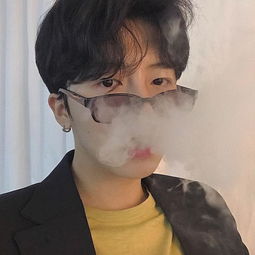 长相平平也能拍出好照片全靠这8个必学拍照姿势