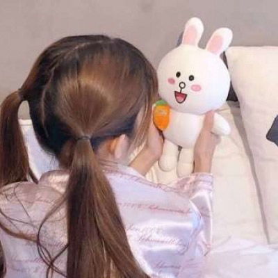 情侣头像一男一女分开两张做我怀中猫做我心上人