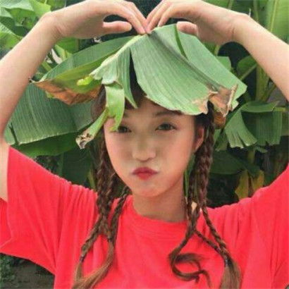 红色系女生头像可爱,本质也是个爱笑的人