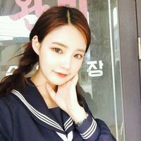 小清新校园风可爱女生qq头像