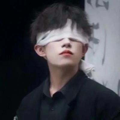 头像意境版真人男头